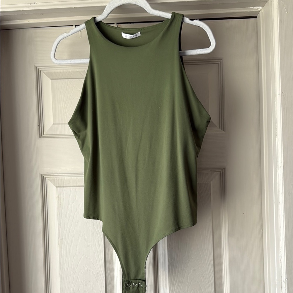 ReoRia Sleeveless Bodysuit
